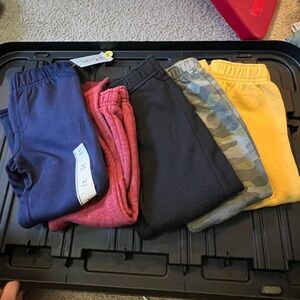 4T cat and Jack sweatpants bundle